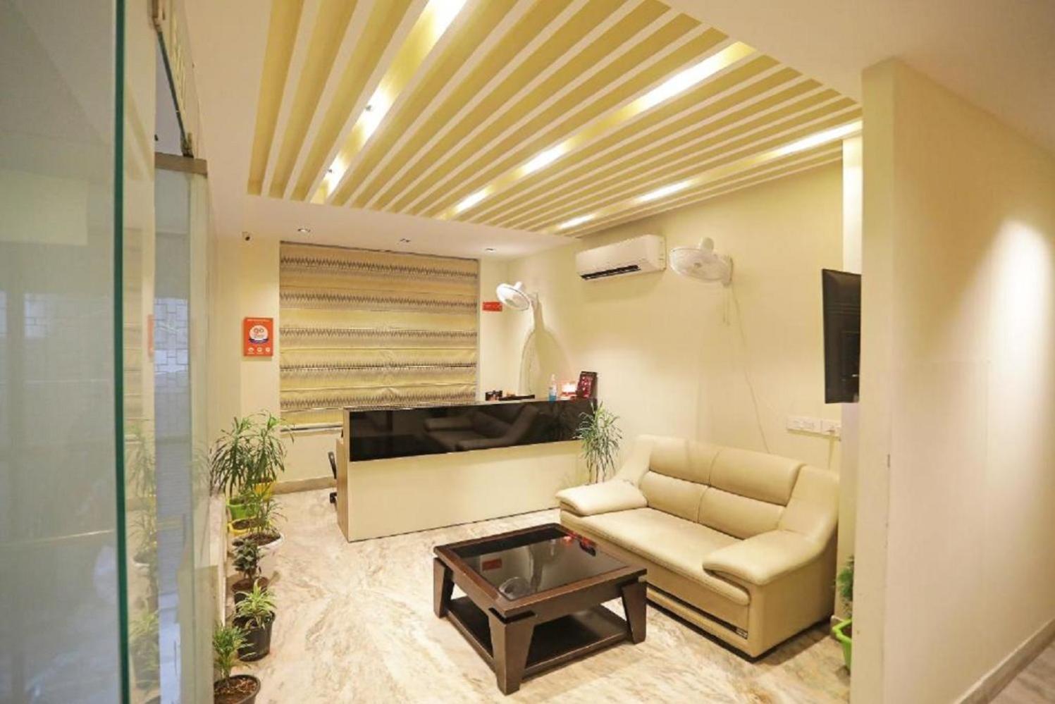 Hotel Royal Paradise By Kdson Neu-Delhi Exterior foto